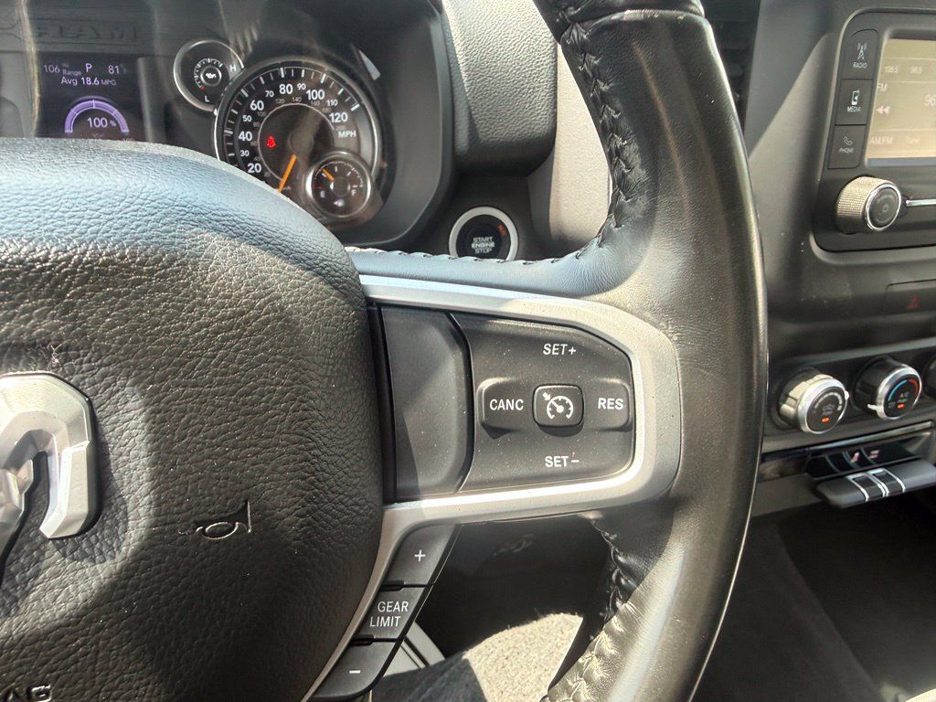 Used 2022 RAM 1500 Big Horn AWD/4WD image 17