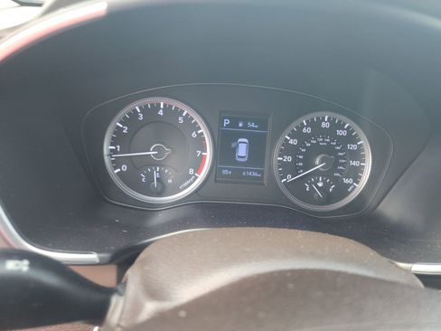 Used 2020 Hyundai Santa Fe SE FWD image 10