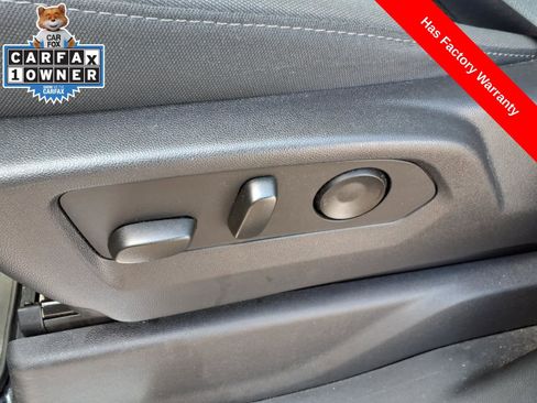 Used 2023 Chevrolet Silverado 1500 LT AWD/4WD image 19