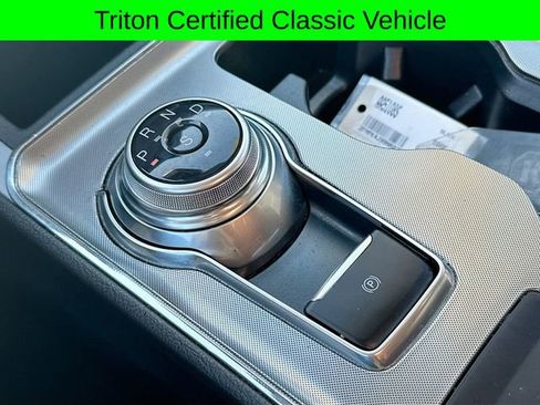 Used 2022 Ford Edge SEL w/ Convenience Package image 18