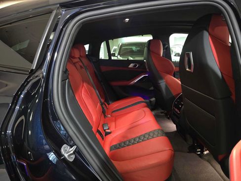 Used 2025 BMW X6 M Competition w/ Executive Package AWD/4WD image 12