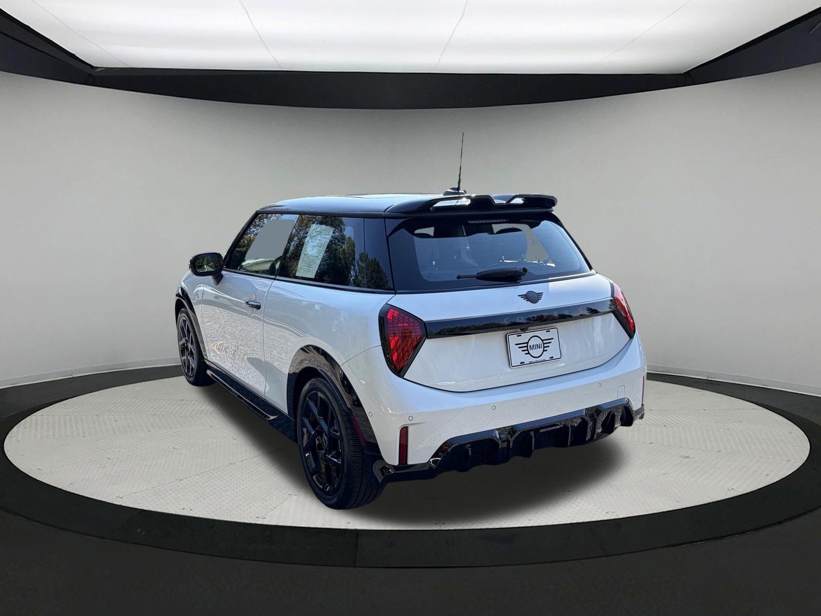 Used 2026 MINI Cooper S FWD image 5