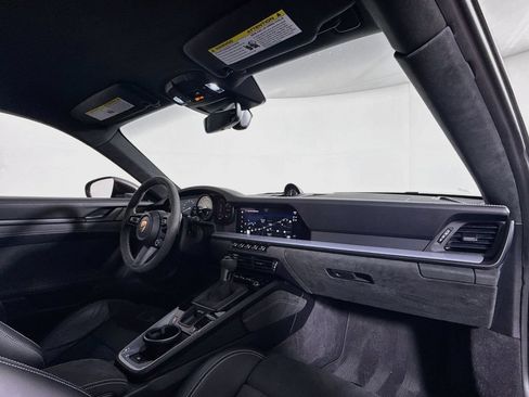 Certified 2023 Porsche 911 GT3 RWD image 33