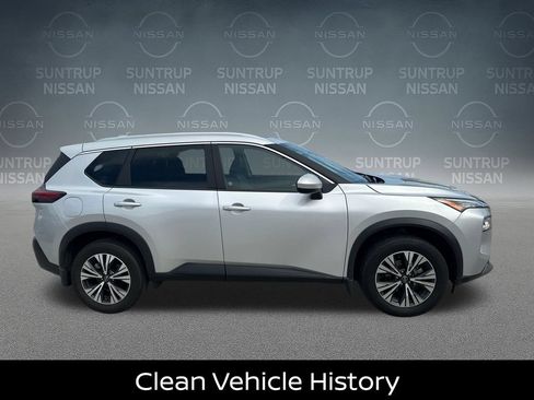 Certified 2023 Nissan Rogue SV w/ SV Premium B Package FWD image 4