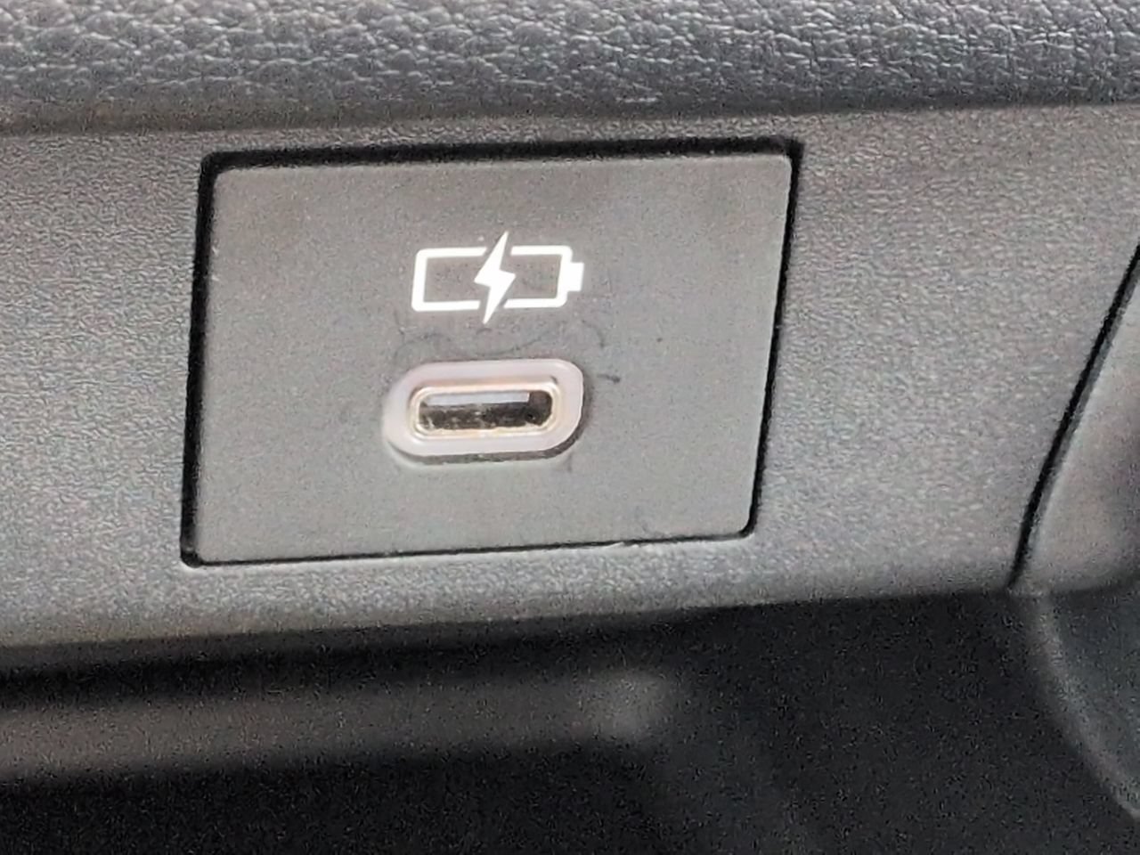 Used 2024 Toyota Grand Highlander AWD image 25