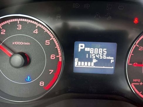 Used 2018 Subaru Impreza 2.0i Premium image 11