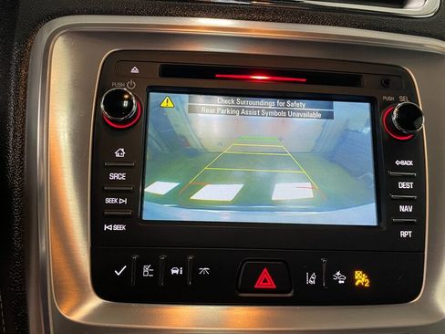 Used 2016 GMC Acadia SLT AWD/4WD image 17