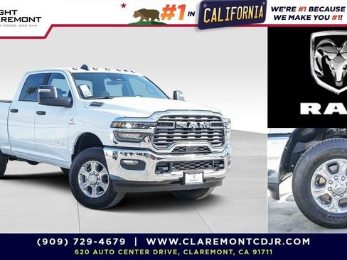 New 2026 RAM 2500 Big Horn AWD/4WD image 1