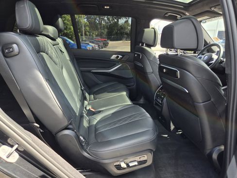 Certified 2025 BMW X7 xDrive40i w/ M Sport Package AWD/4WD image 16