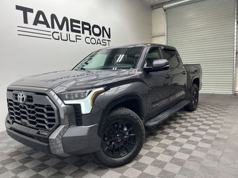 Used 2024 Toyota Tundra Platinum w/ TRD Off-Road Package image 2