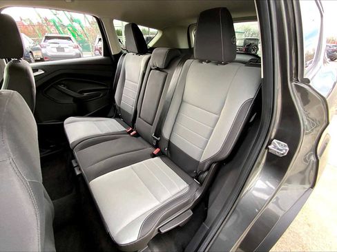 Used 2016 Ford Escape SE w/ Equipment Group 201A image 21