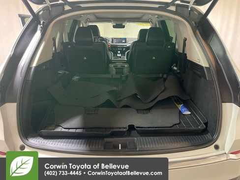 Used 2022 Acura MDX SH-AWD image 16