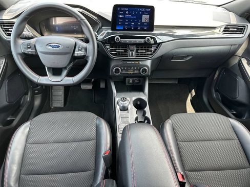 Used 2025 Ford Escape ST-Line AWD/4WD image 23