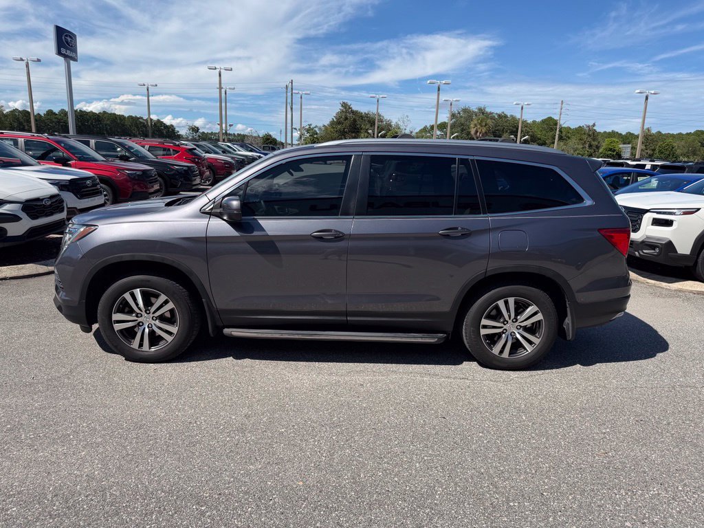Used 2018 Honda Pilot EX image 10