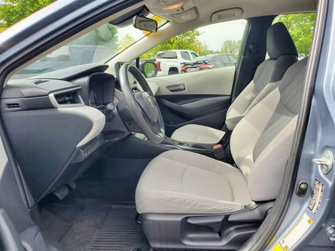 Used 2022 Toyota Corolla LE FWD image 15
