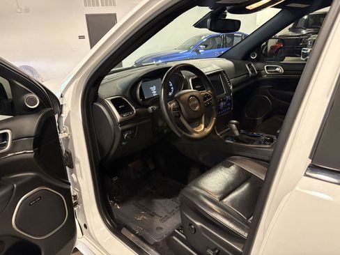 Used 2018 Jeep Grand Cherokee High Altitude AWD/4WD image 10