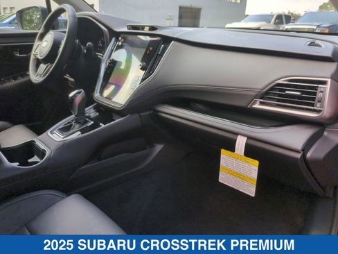 Certified 2025 Subaru Crosstrek 2.0i Premium image 28