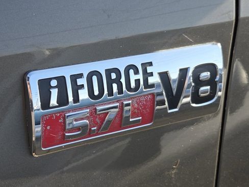 Used 2011 Toyota Tundra 4x4 CrewMax w/ TRD Off-Road Pkg image 5