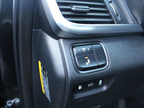 Used 2019 Kia Optima EX image 24