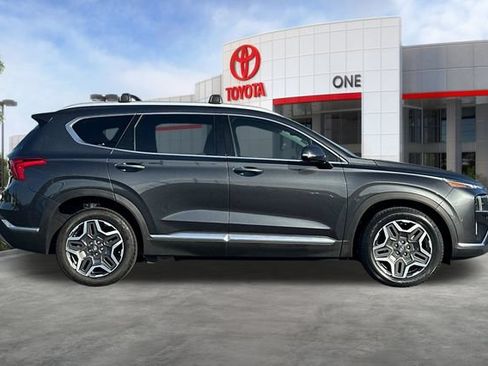 Used 2022 Hyundai Santa Fe Limited FWD image 3