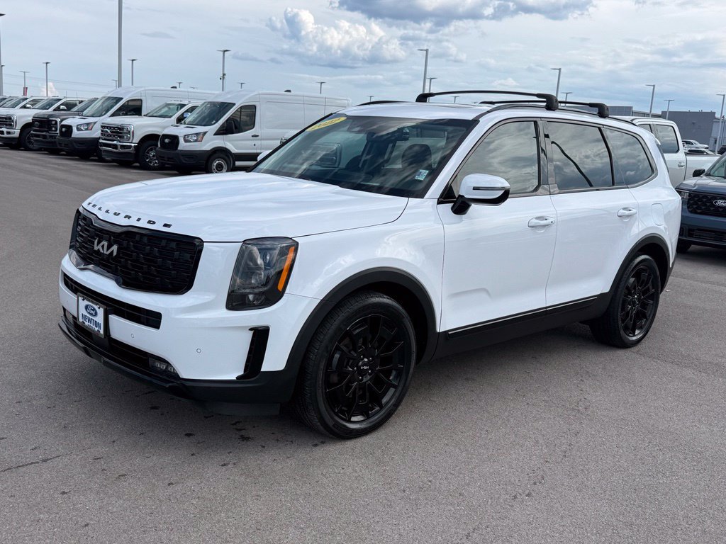 Used 2022 Kia Telluride SX w/ SX Prestige Package AWD/4WD image 32