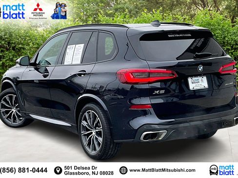 Used 2019 BMW X5 xDrive50i w/ M Sport Package image 13