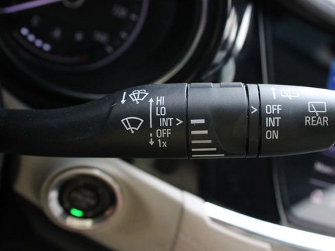 Used 2023 Buick Encore GX Select FWD image 30