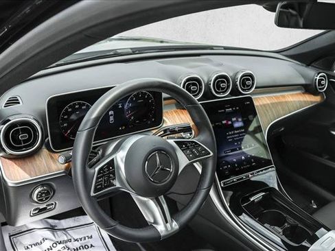 Certified 2026 Mercedes-Benz C 300 4MATIC Sedan image 10
