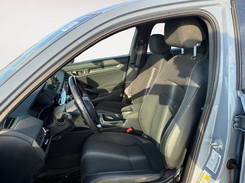 Used 2023 Honda Civic Sport image 11