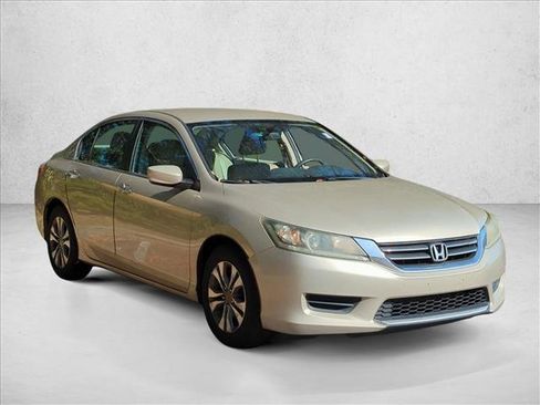 Used 2014 Honda Accord LX image 3