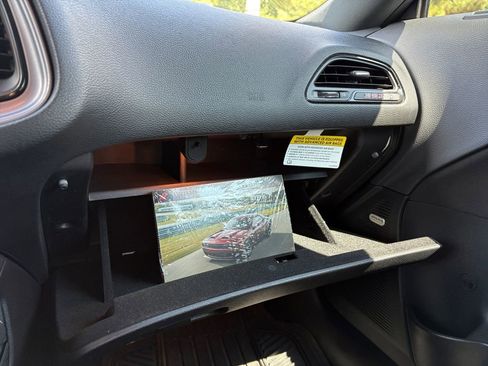 Used 2023 Dodge Challenger R/T Scat Pack image 9