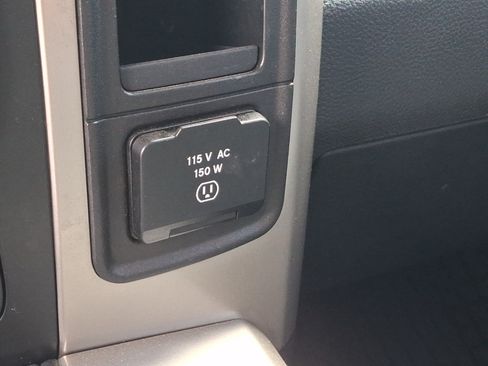 Used 2015 RAM 1500 Lone Star AWD/4WD image 25