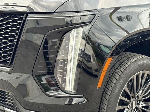 New 2026 Cadillac Escalade Platinum Sport AWD/4WD image 14
