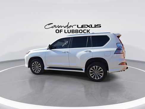 Used 2022 Lexus GX 460 Luxury w/ Off Road Package AWD/4WD image 6
