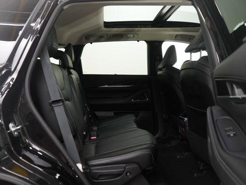 Used 2024 INFINITI QX60 Sensory image 13