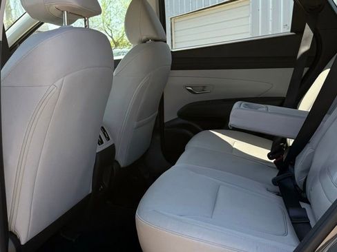 Used 2025 Hyundai Tucson SEL image 14