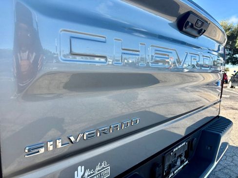 Used 2024 Chevrolet Silverado 1500 LT RWD image 12