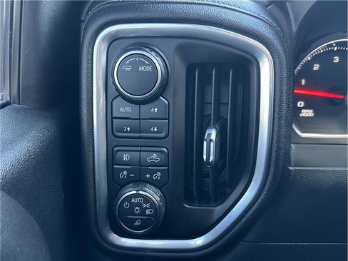 Used 2021 Chevrolet Silverado 3500 LTZ w/ LTZ Convenience Package image 25