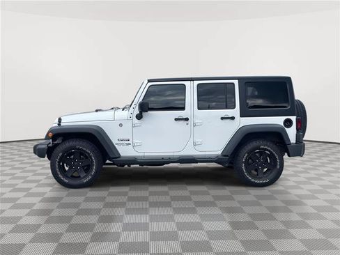 Used 2018 Jeep Wrangler Unlimited Sport S AWD/4WD image 2