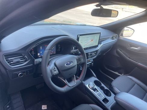 New 2026 Ford Escape ST-Line w/ Tech Pack #1 AWD/4WD image 24