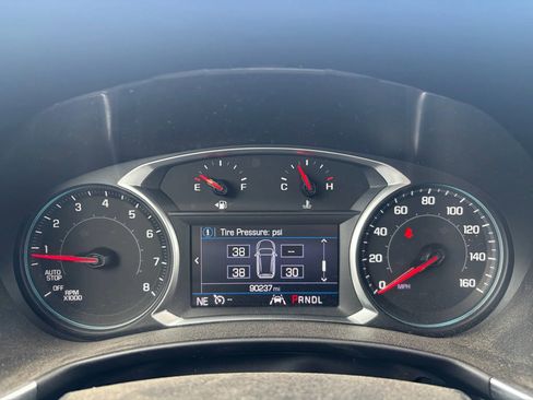 Used 2021 Chevrolet Equinox LT FWD image 16