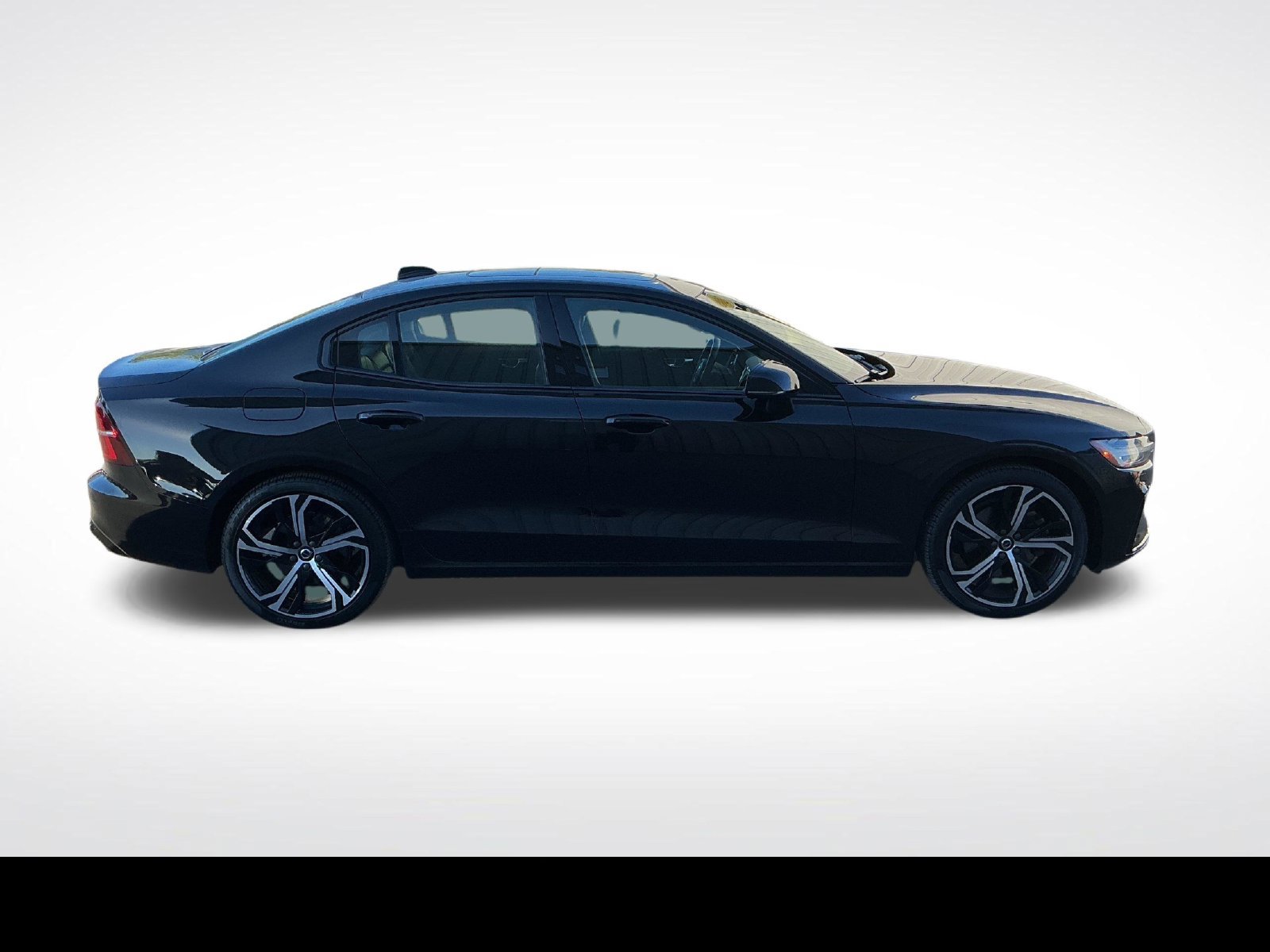 Certified 2024 Volvo S60 B5 Core w/ Climate Package AWD/4WD image 6