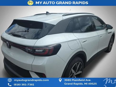 Used 2023 Volkswagen ID.4 Pro S AWD/4WD image 3
