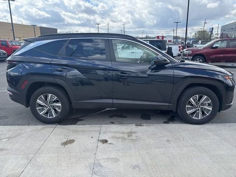 Used 2023 Hyundai Tucson Blue image 13