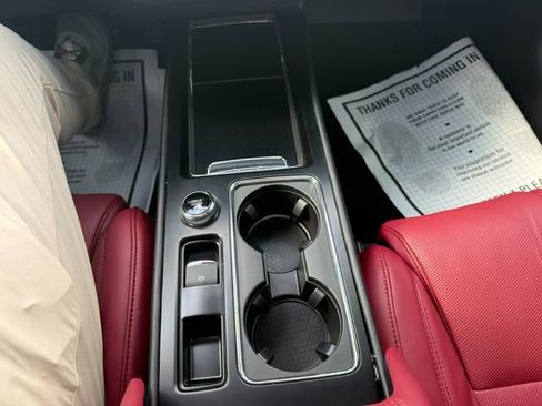 Used 2025 Lincoln Corsair Grand Touring w/ Equipment Group 302A AWD/4WD image 24