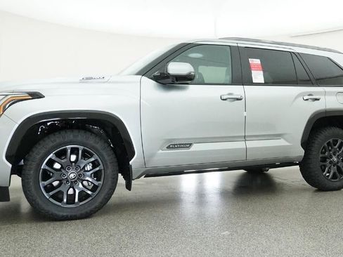 New 2026 Toyota Sequoia Platinum AWD/4WD image 18