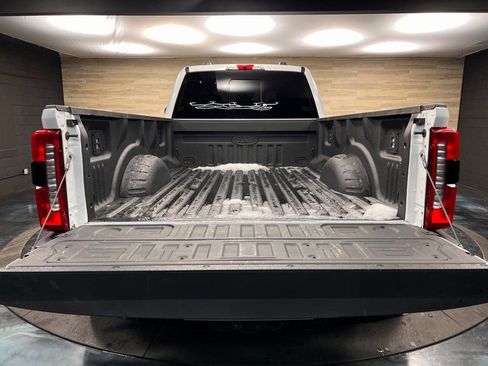 Used 2024 Ford F350 Lariat w/ Lariat Ultimate Package AWD/4WD image 24
