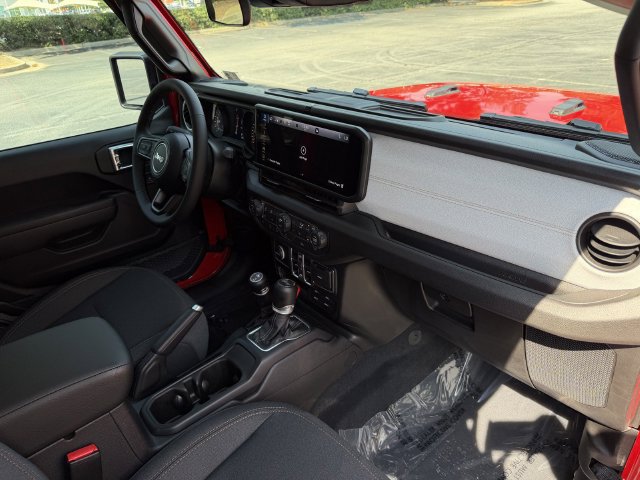 Used 2026 Jeep Wrangler Unlimited Sport AWD/4WD image 34