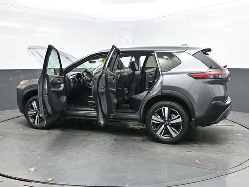 Used 2022 Nissan Rogue SL w/ SL Premium Package image 37