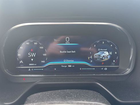 Used 2024 Chevrolet Tahoe Z71 w/ Luxury Package image 16